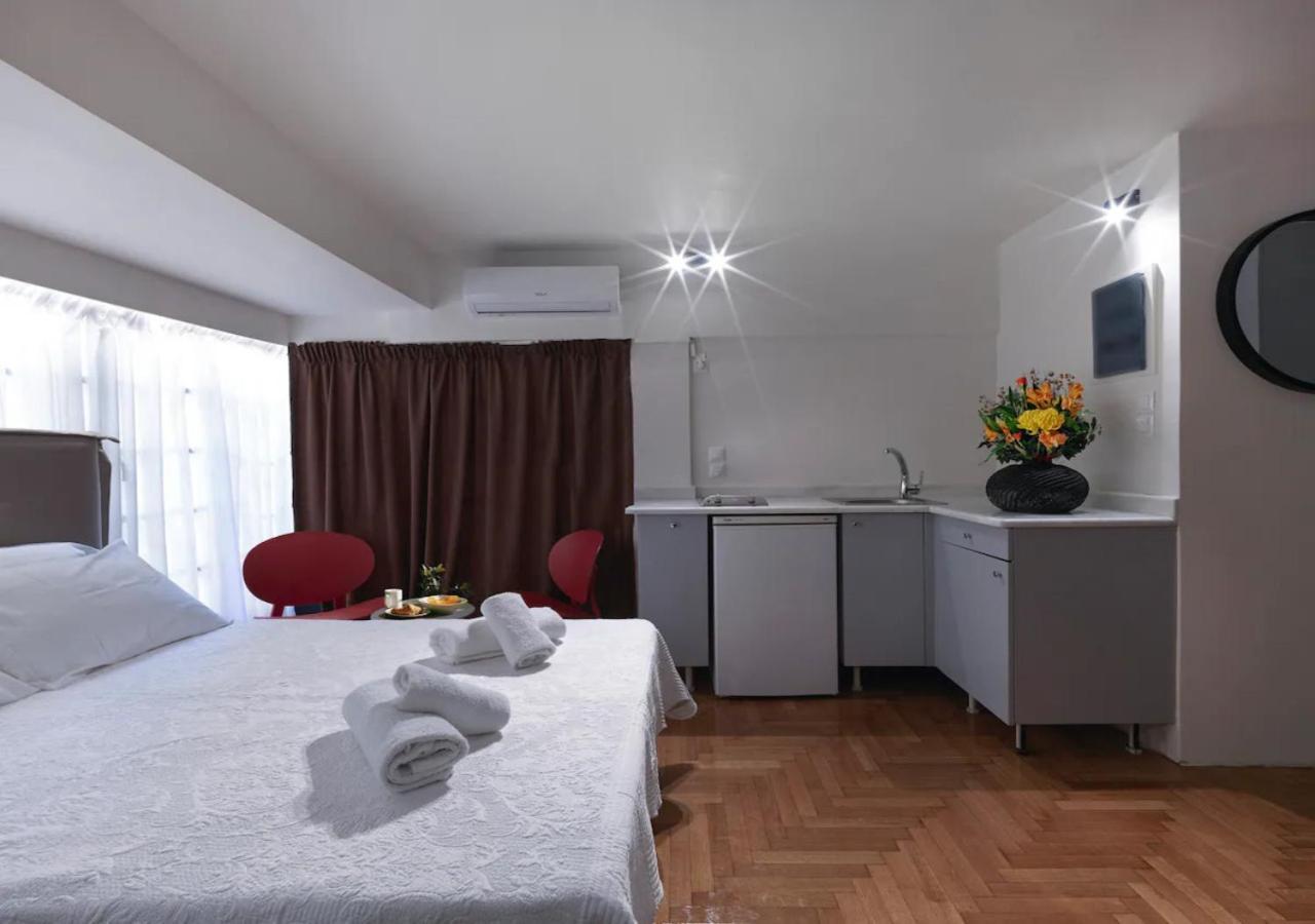 Chic Studio In Athens Center Екстериор снимка